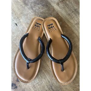 Lizzy Billabong  Women’s sandal in Black color 7.5